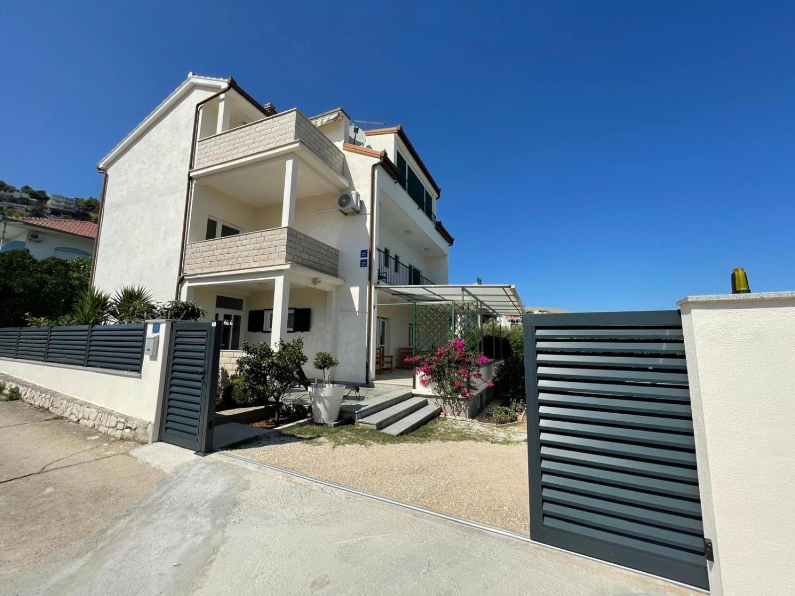 Holiday Home Sisko Trogir Zewnętrze zdjęcie